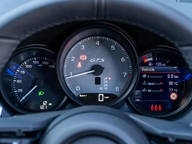PORSCHE Macan Photo 20