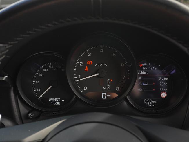 PORSCHE Macan Photo 18