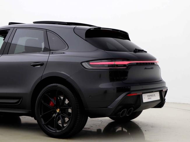 PORSCHE Macan Photo 17