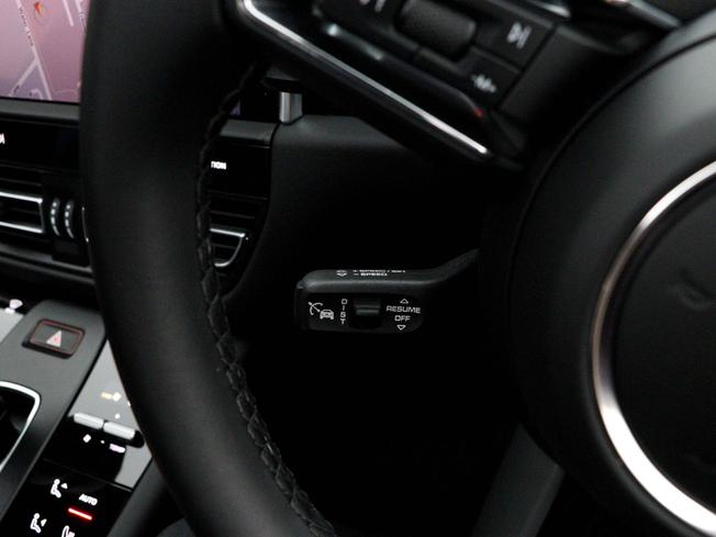 PORSCHE Macan Photo 43