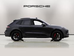 PORSCHE Macan Photo 5