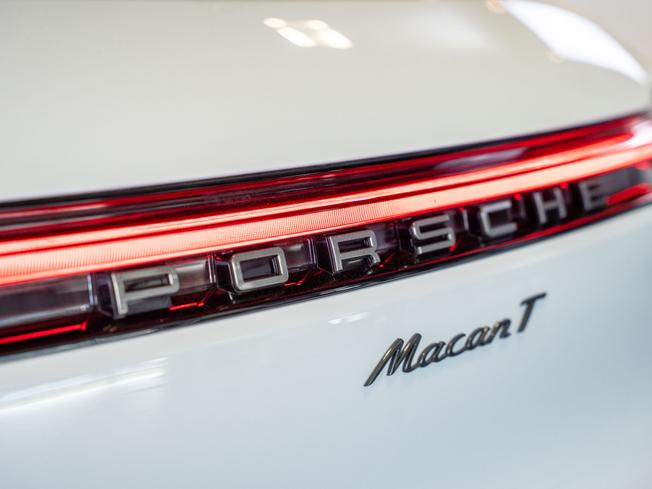 PORSCHE Macan Photo 34