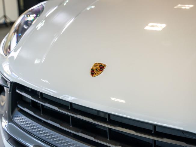 PORSCHE Macan Photo 37