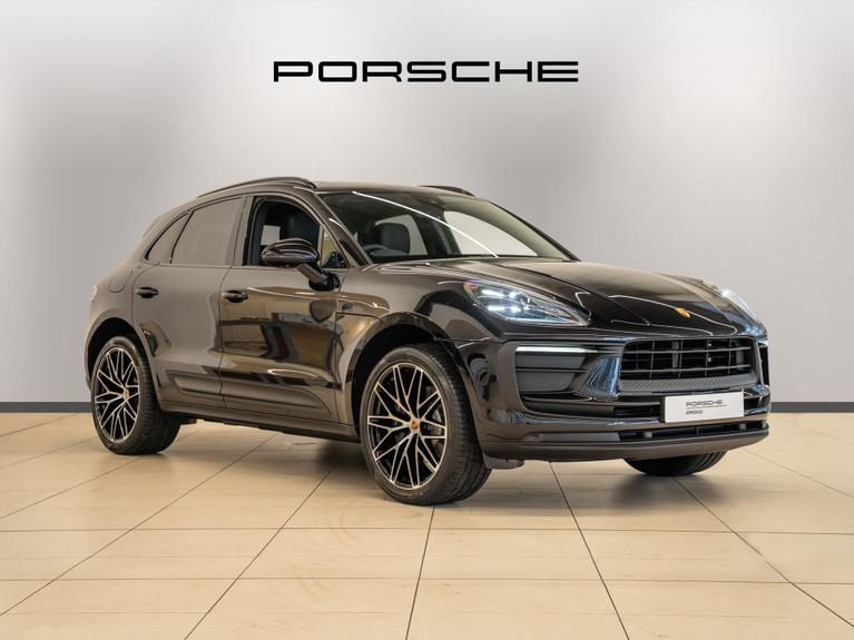 Used PORSCHE Macan