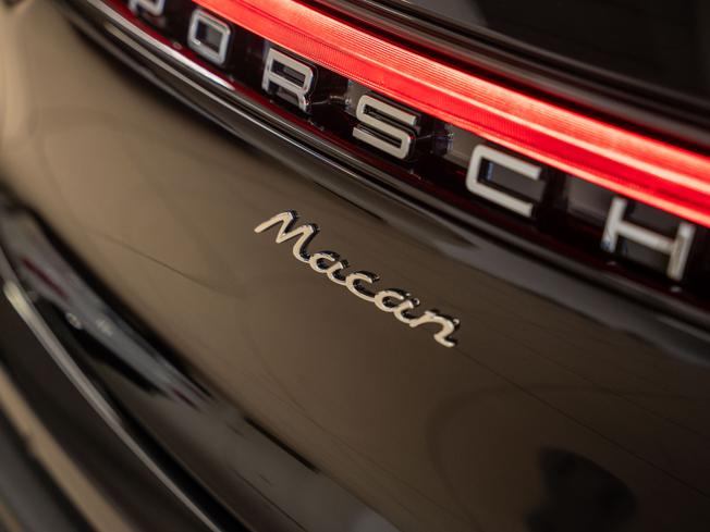 PORSCHE Macan Photo 31