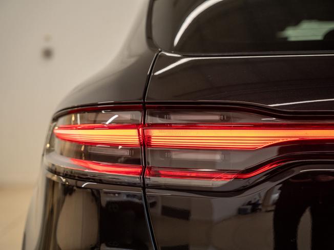 PORSCHE Macan Photo 33