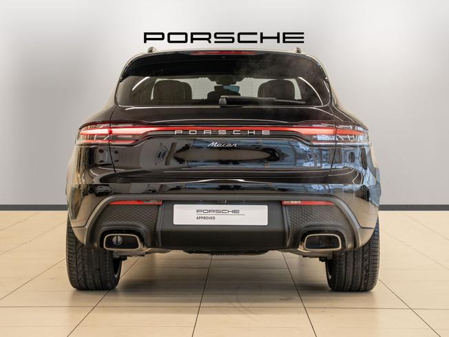 PORSCHE Macan Photo 7