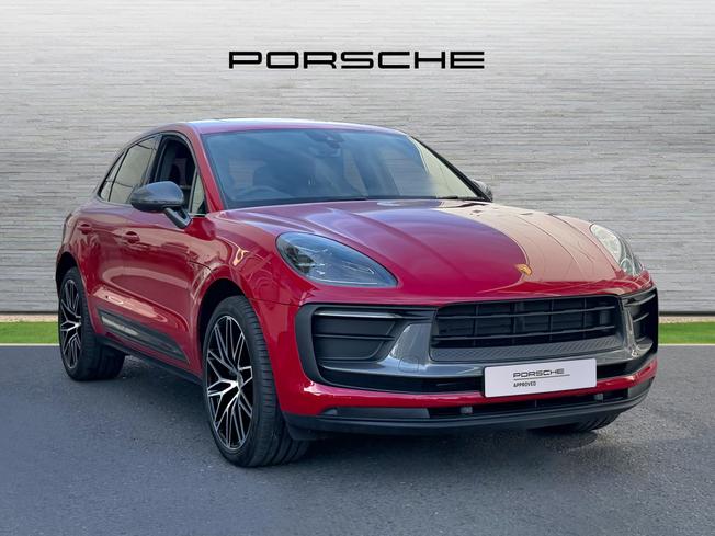 PORSCHE Macan Photo 1
