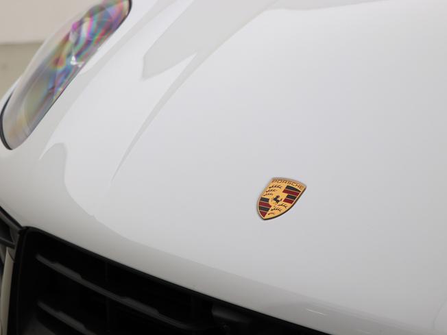 PORSCHE Macan Photo 12
