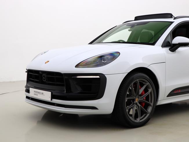 PORSCHE Macan Photo 13