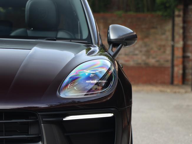 PORSCHE Macan Photo 11