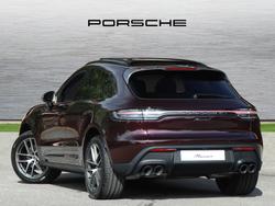 PORSCHE Macan Photo 2
