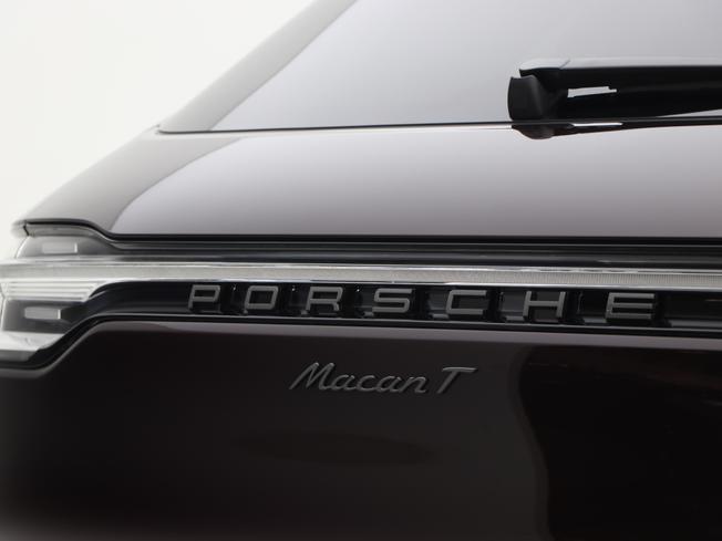 PORSCHE Macan Photo 22