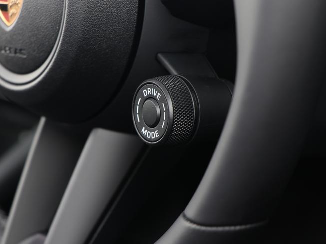 PORSCHE Macan Photo 42