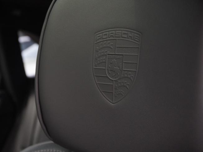 PORSCHE Macan Photo 14