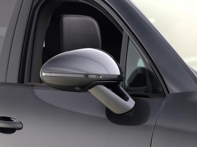 PORSCHE Macan Photo 10