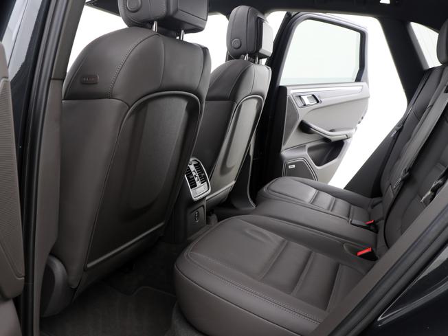 PORSCHE Macan Photo 26