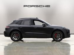 PORSCHE Macan Photo 5