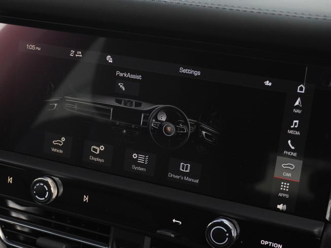 Porsche Macan Photo 18