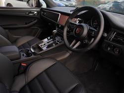 Porsche Macan Photo 3