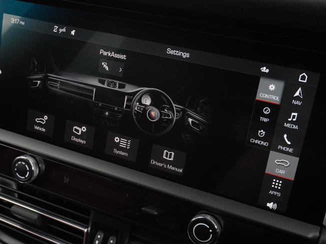 PORSCHE Macan Photo 27