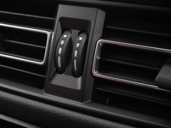 PORSCHE Macan Photo 34