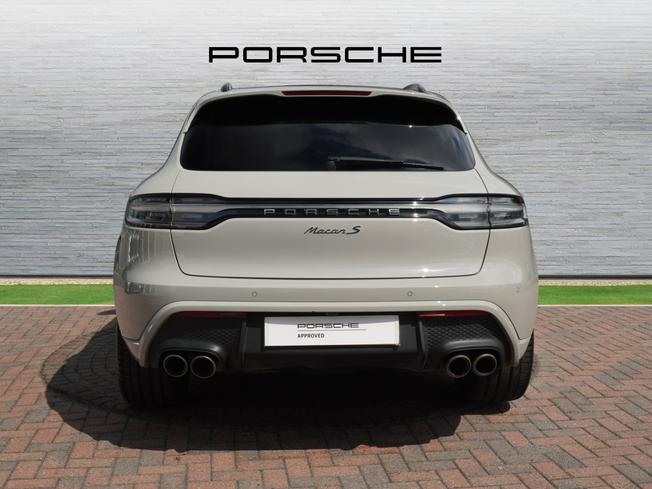 PORSCHE Macan Photo 7