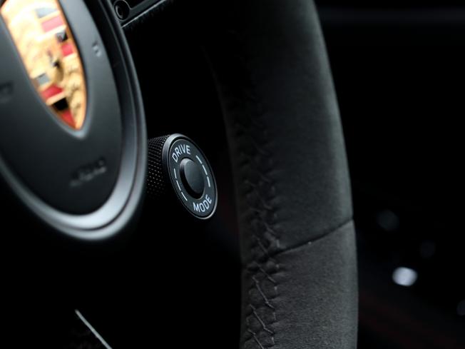 PORSCHE Macan Photo 26