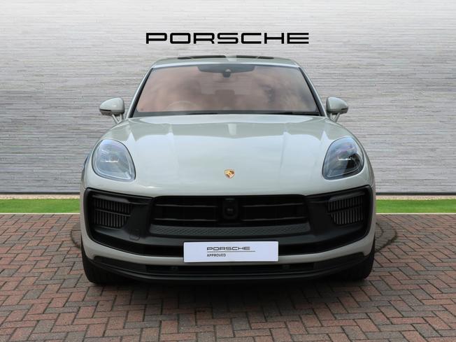 PORSCHE Macan Photo 6