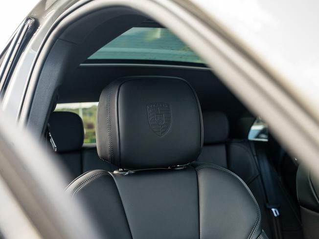 PORSCHE Macan Photo 23