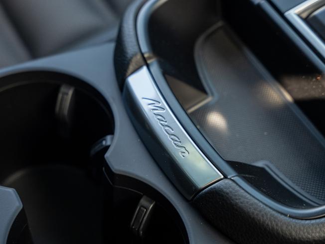 PORSCHE Macan Photo 25