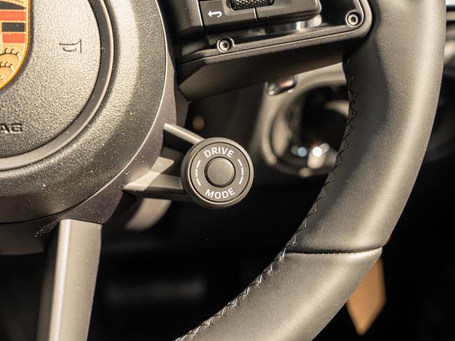 PORSCHE Macan Photo 27