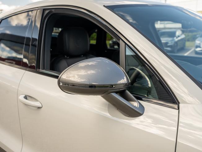 PORSCHE Macan Photo 33