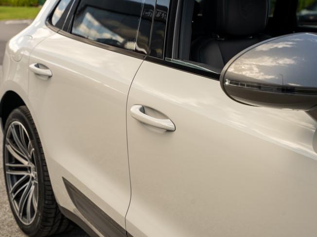 PORSCHE Macan Photo 34