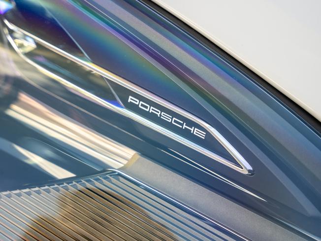 PORSCHE Macan Photo 36