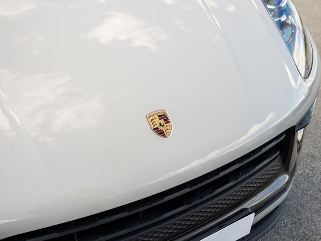 PORSCHE Macan Photo 37
