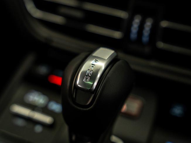 PORSCHE Macan Photo 27