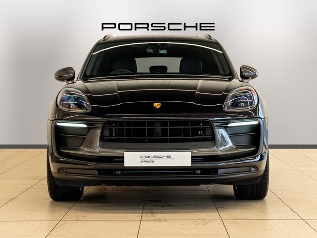 PORSCHE Macan Photo 6