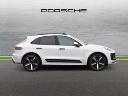 PORSCHE Macan Photo 5