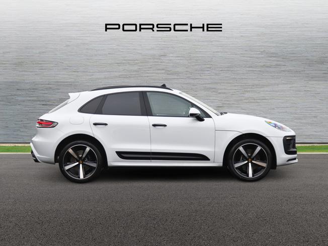 PORSCHE Macan Photo 5