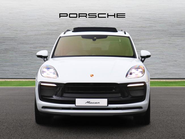 PORSCHE Macan Photo 7