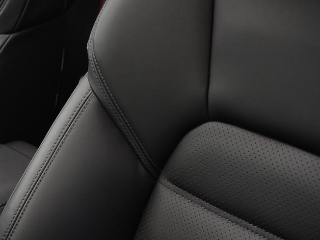 PORSCHE Macan Photo 12