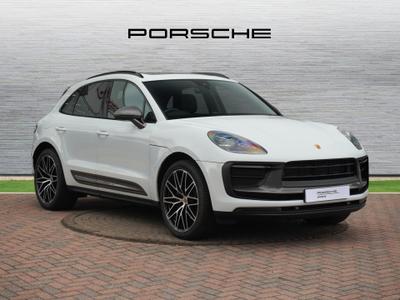 2026 PORSCHE Macan 2.0T T SUV 5dr Petrol PDK 4WD Euro 6 (s/s) (265 ps) at JCT600
