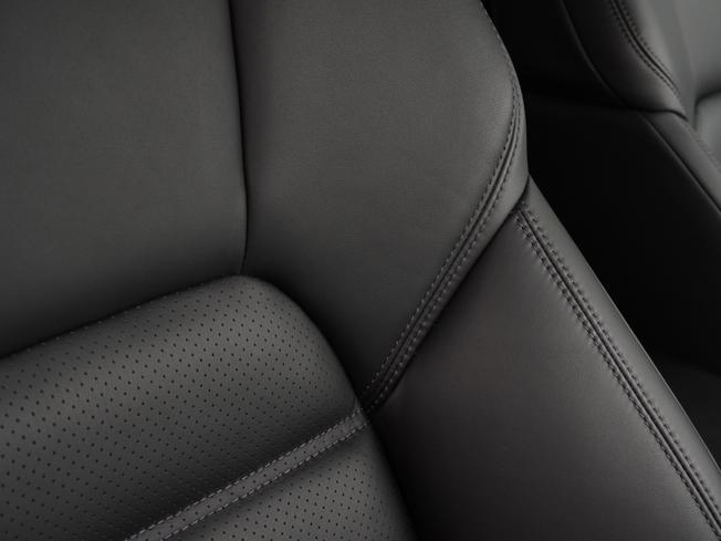 PORSCHE Macan Photo 16