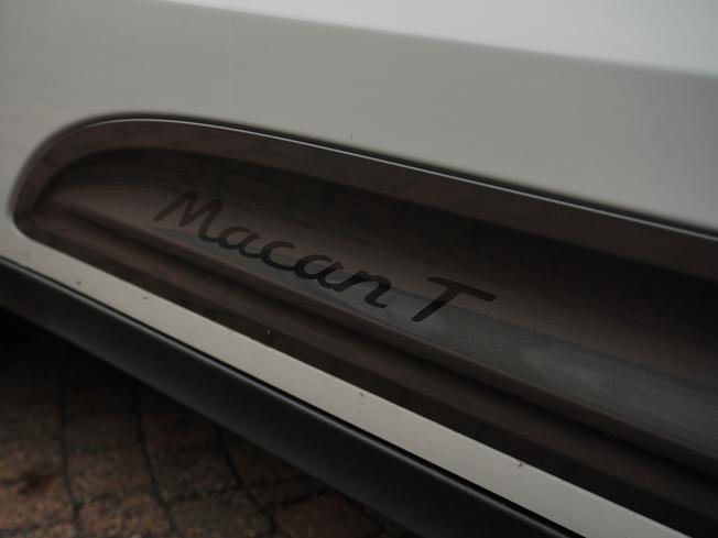 PORSCHE Macan Photo 33