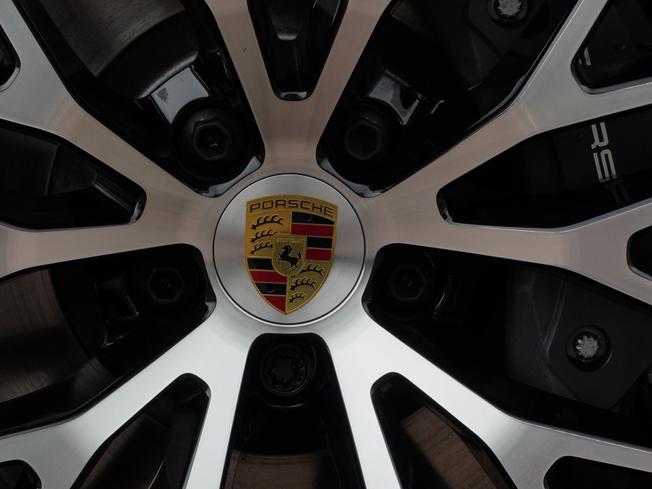 PORSCHE Macan Photo 44