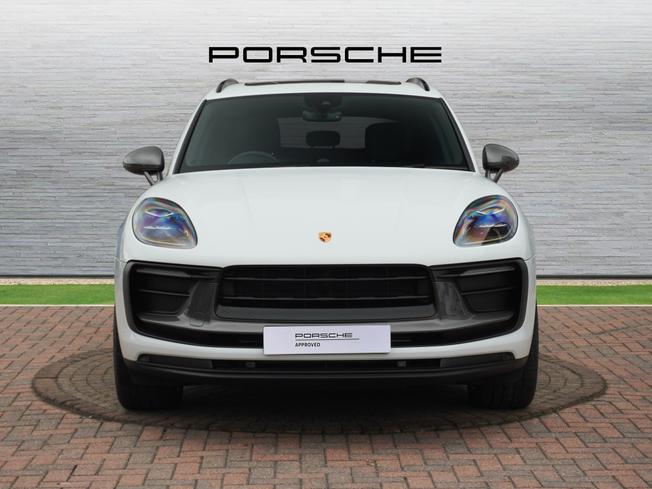 PORSCHE Macan Photo 6