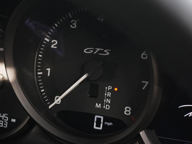 PORSCHE Macan Photo 19