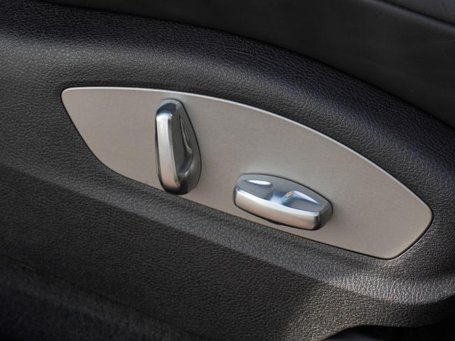 PORSCHE Macan Photo 29