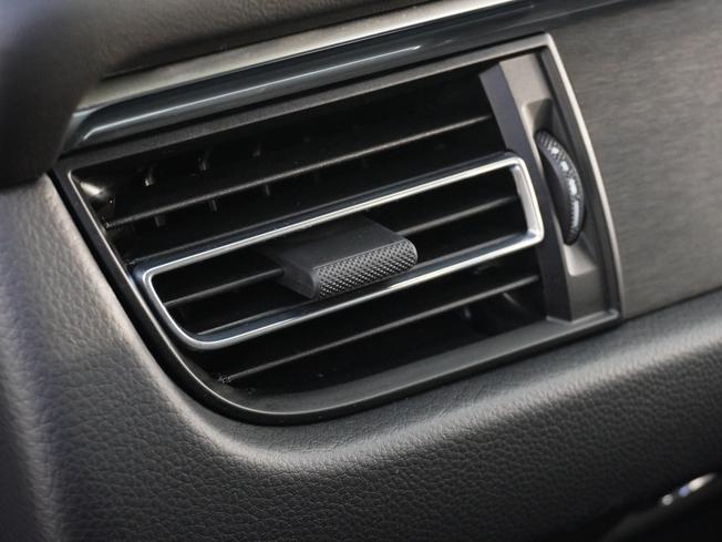 PORSCHE Macan Photo 34